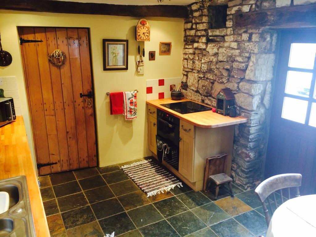 Low Nook Farm Holiday Cottage 브램프톤 외부 사진
